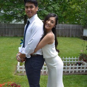 Meet your Posher, Dena